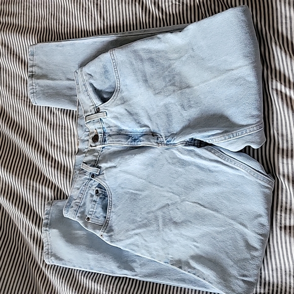 SOLD Vintage Levis 550 - Picture 3 of 11
